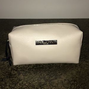 Isabella Scott Beige Makeup Bag ✨